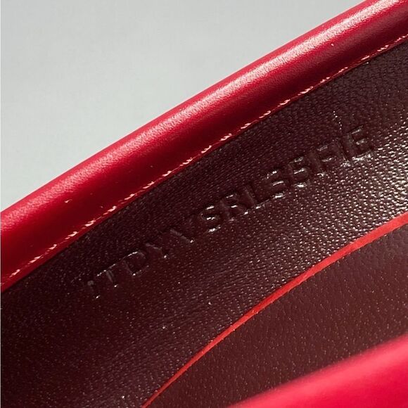 Burberry Aubri 100 Croc-Embossed Leather Pumps size 37 - Picture 11 of 15